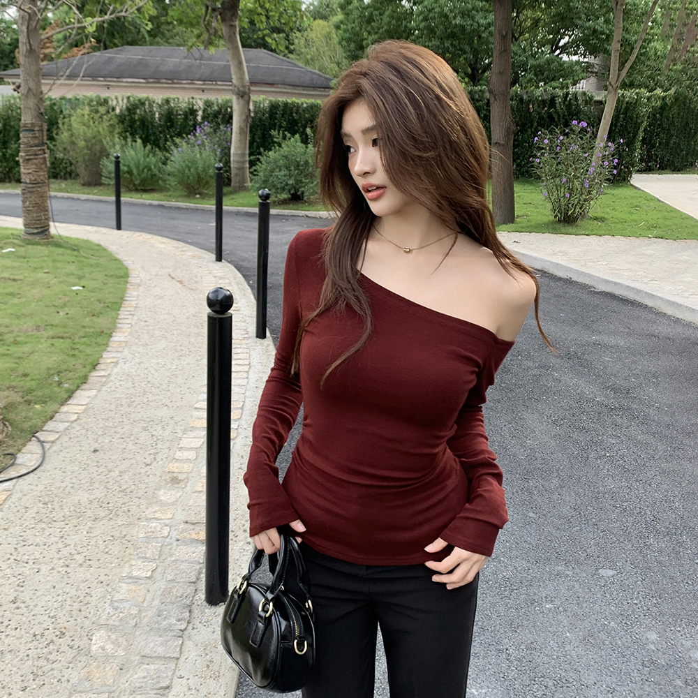 2026 Fall New Women's Sexy Off-Shoulder Long Sleeve Slim Fit T-Shirt