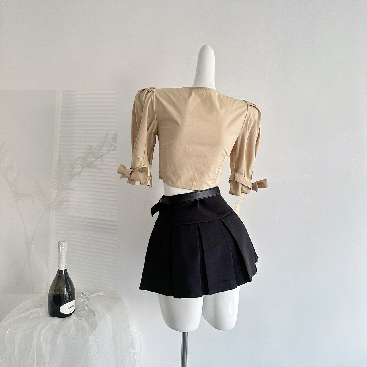 Korean Style Bubble Sleeve Shirt and Pleated Skirt Two-Piece Set for Women - Image 3